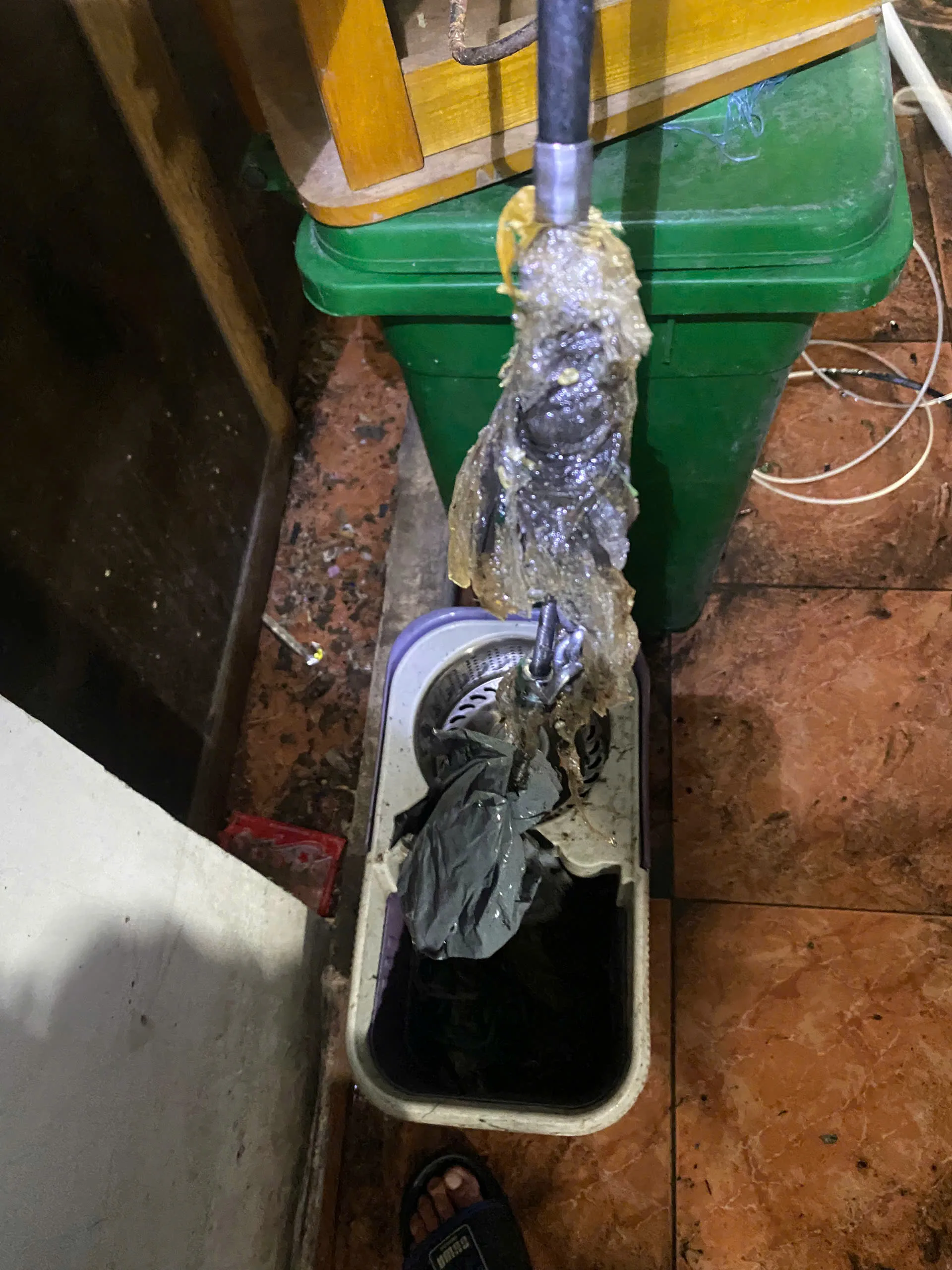 Máy thông cống áp lực cao – làm sạch đường ống hiệu quả